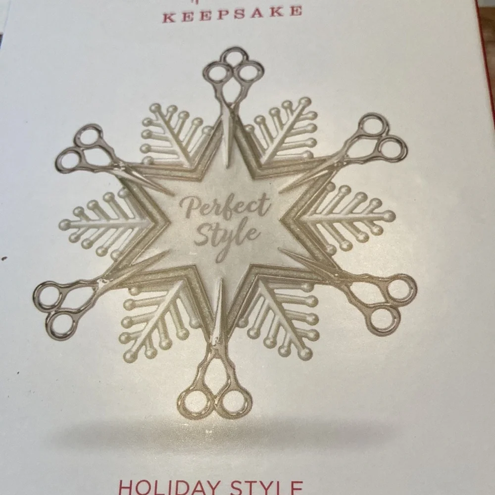 NIB Hallmark PERFECT STYLE SCISSORS ✂️ hairstylist MUA Holiday ornament - Picture 3 of 3
